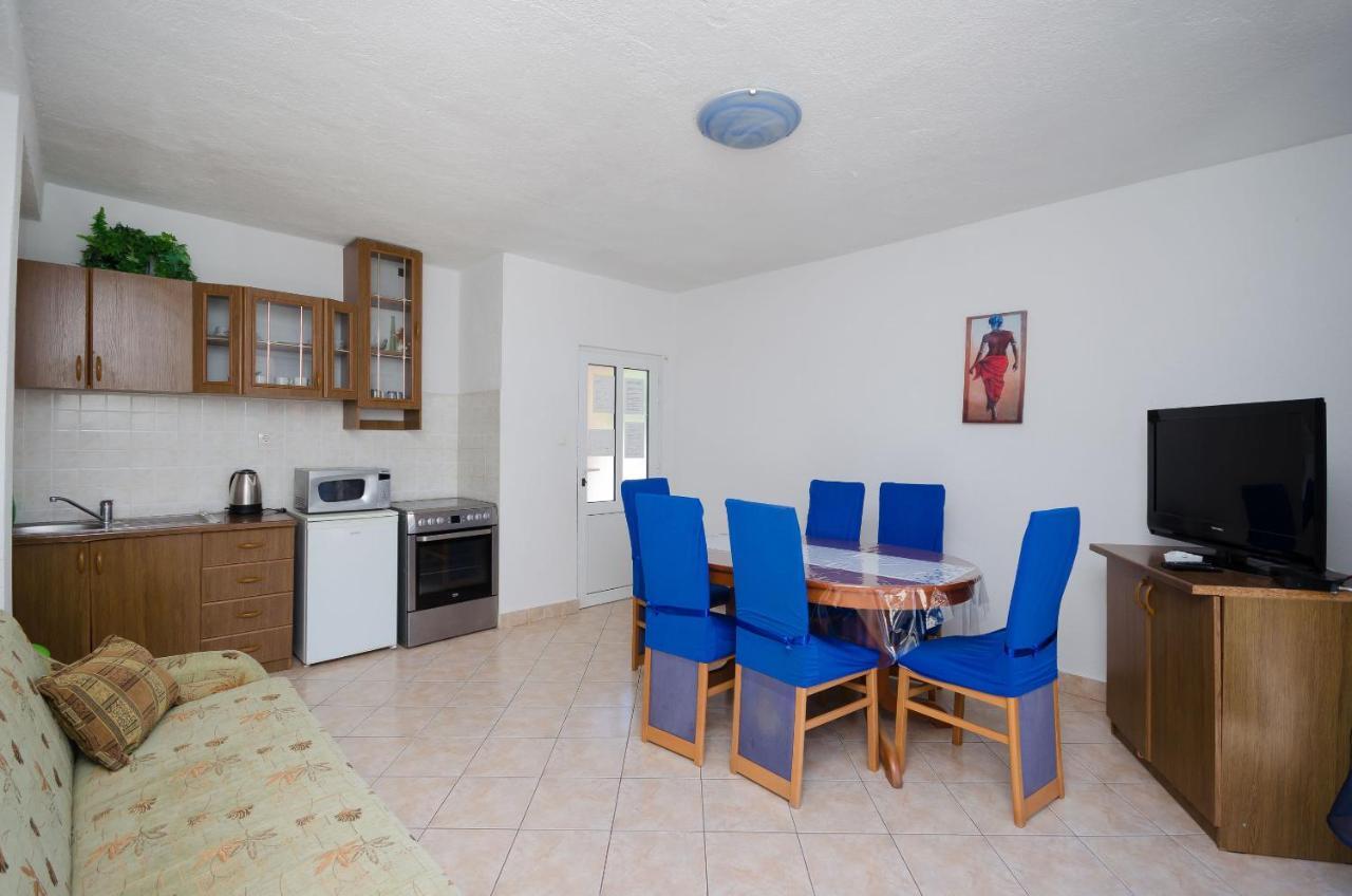 Apartments Elvira Lopar Ngoại thất bức ảnh
