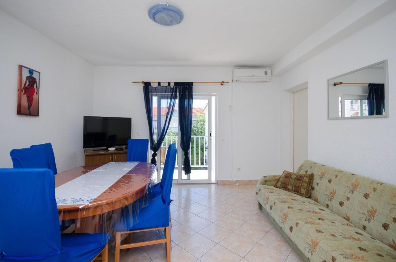 Apartments Elvira Lopar Ngoại thất bức ảnh