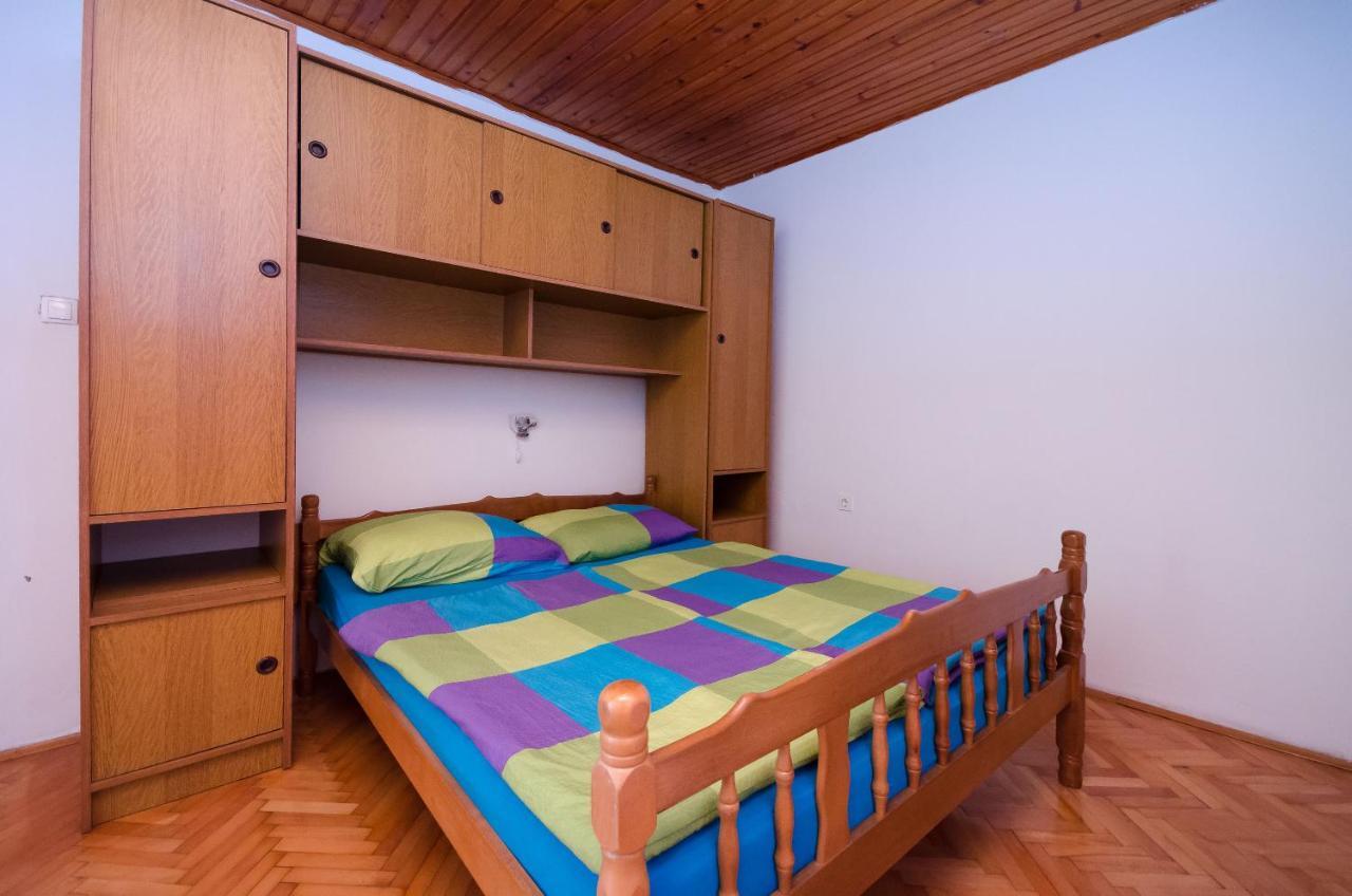 Apartments Elvira Lopar Ngoại thất bức ảnh